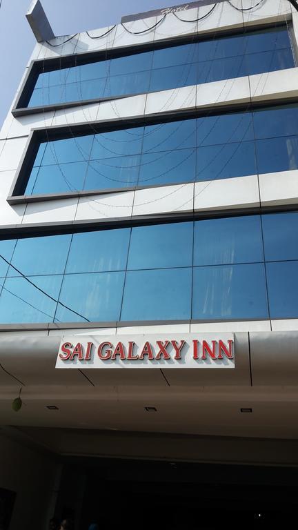 Hotel Sai Galaxy Inn Shirdi Exterior foto